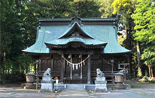 鹿嶋八幡神社境内：拝殿